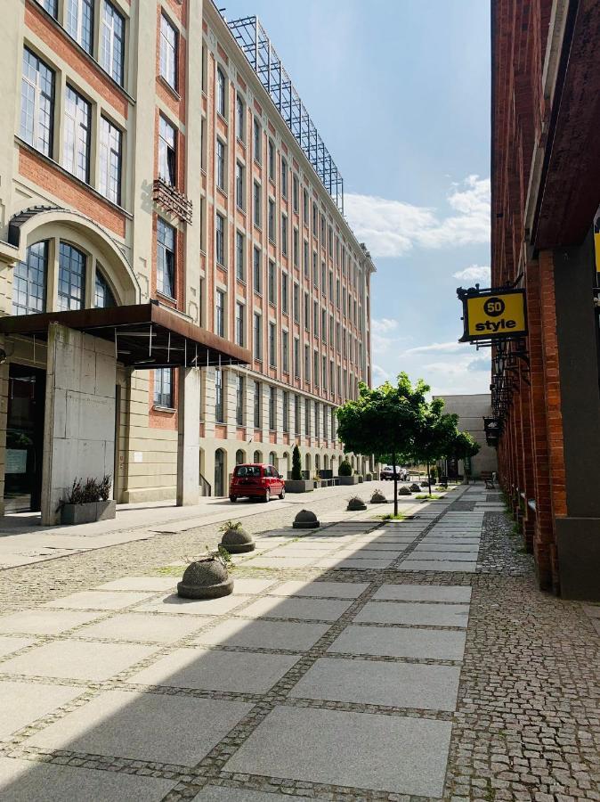 Loft De Girarda Daire Zyrardow Dış mekan fotoğraf